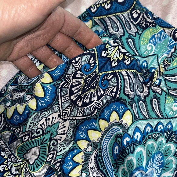 Paisley Shorts 🩳 - Picture 2 of 6